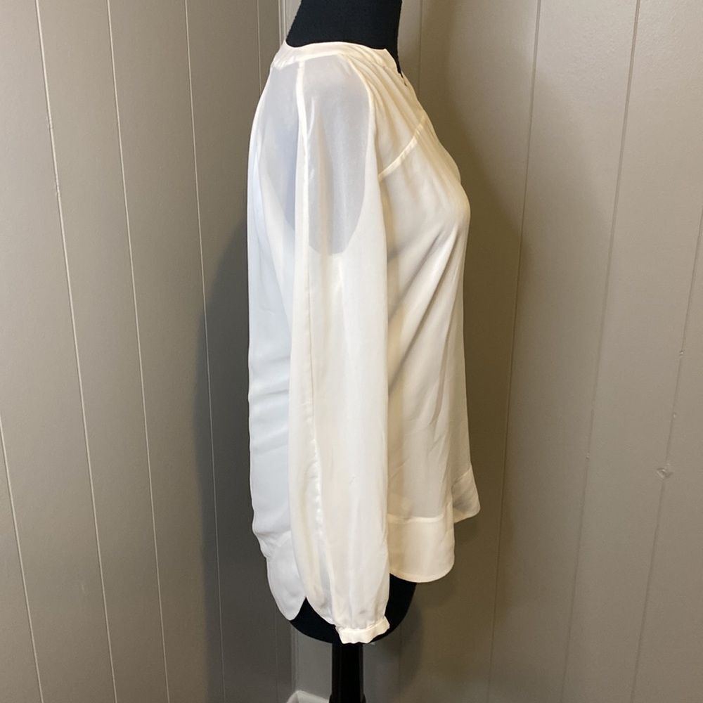 CAbi Allure Blouse Extra Small White Sheer Sleeves Underlining Layer - Picture 3 of 6